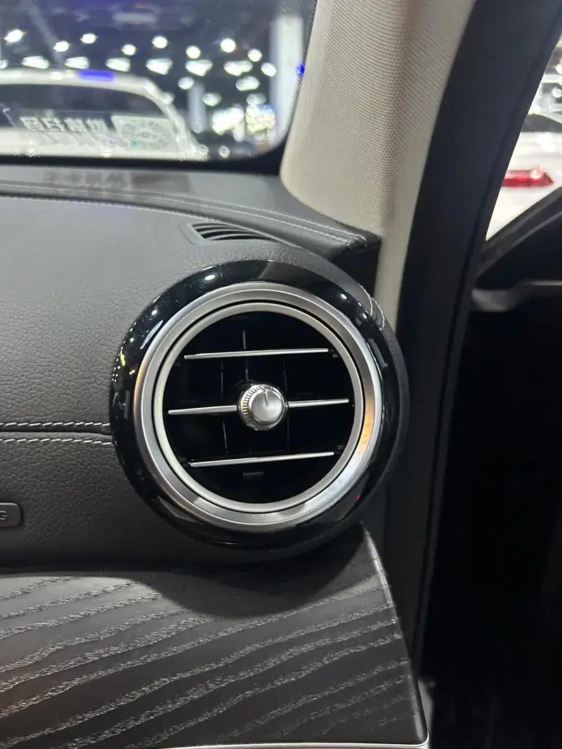 2016 Mercedes-Benz E-Class E 200 L Sport — миниатюра 12