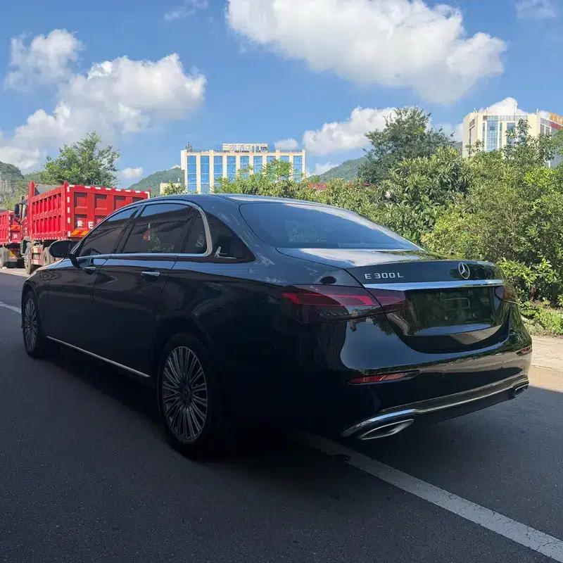 Mercedes-Benz E-Class 2023 Facelift E 300 L Fashion Sedan — миниатюра 4