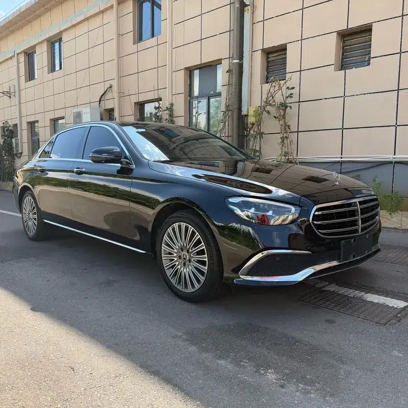 Mercedes-Benz E-Class 2023 Facelift E 300 L Fashion Sedan — миниатюра 3