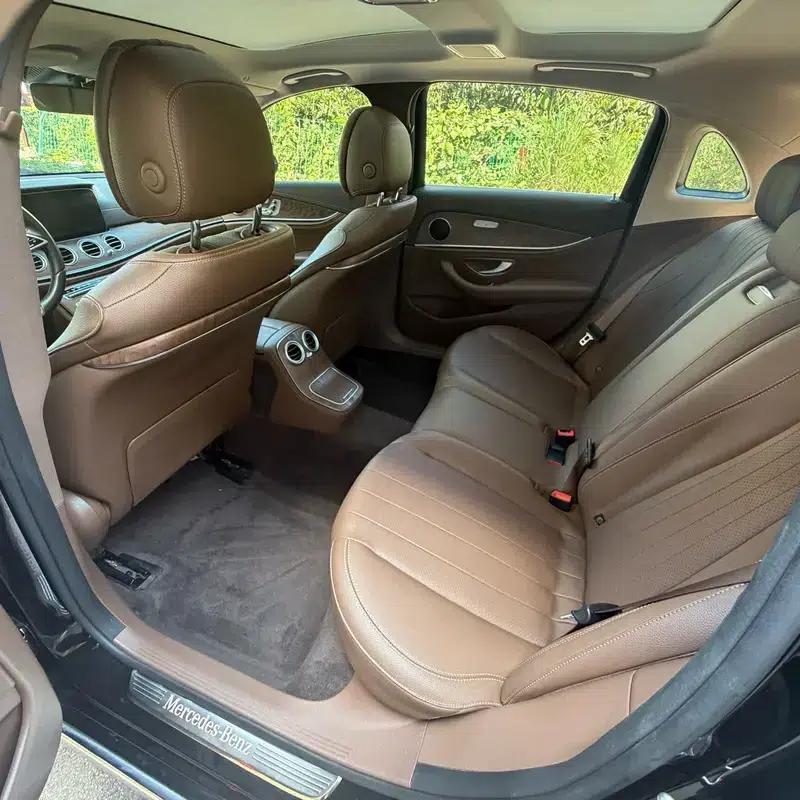 Mercedes-Benz E-Class 2023 Facelift E 300 L Fashion Sedan — миниатюра 9