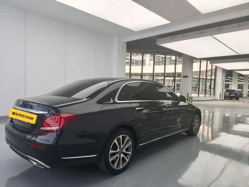 Mercedes-Benz E-Class 2018 Facelift E 300 L Fashion Model — миниатюра 5