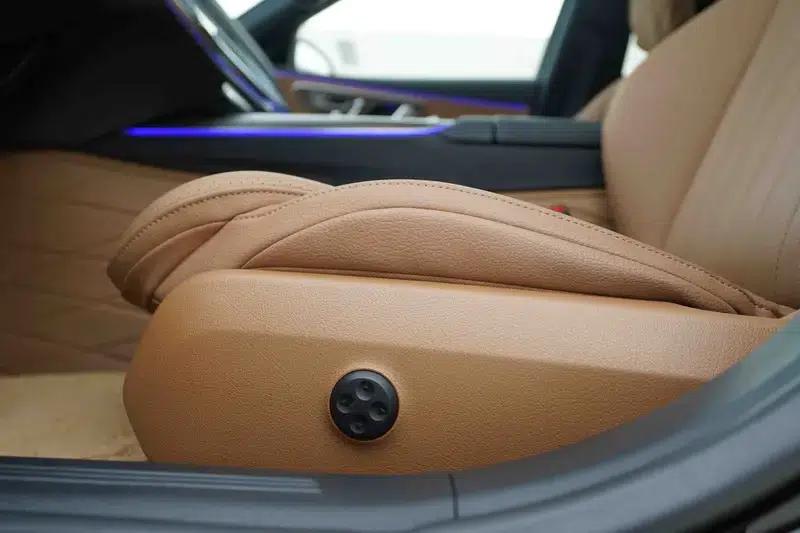Mercedes-Benz E-Class 2024 Facelift E 300 L Fashion Sedan — миниатюра 17