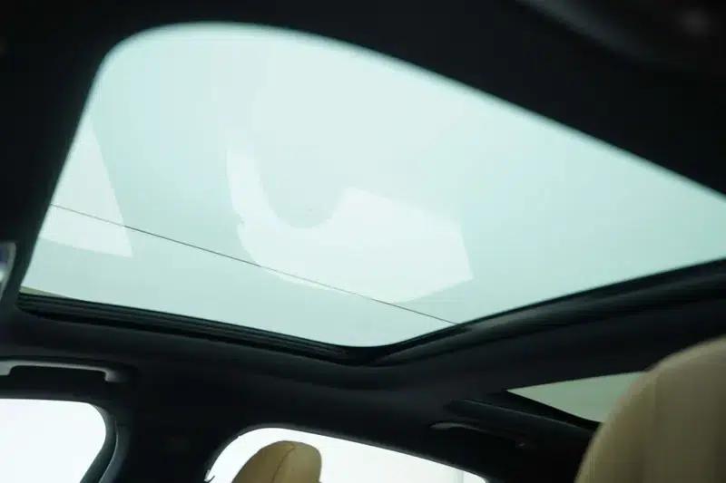 Mercedes-Benz E-Class 2024 Facelift E 300 L Fashion Sedan — миниатюра 18