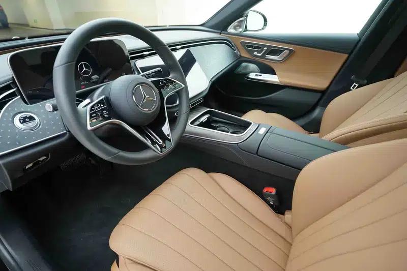 Mercedes-Benz E-Class 2025 E 300 L Fashion Sedan — миниатюра 14