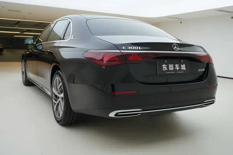 Mercedes-Benz E-Class 2025 E 300 L Fashion Sedan — миниатюра 4