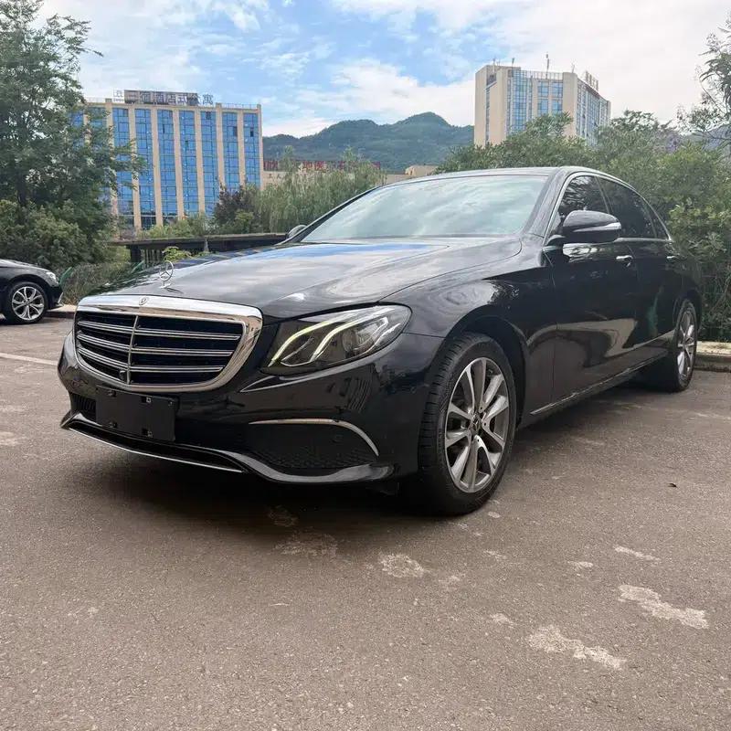Mercedes-Benz E-Class 2019 E 300 L Fashion Edition — миниатюра 1