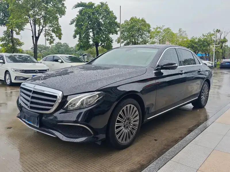 Mercedes-Benz E-Class 2020 E 300 L Luxury — миниатюра 1