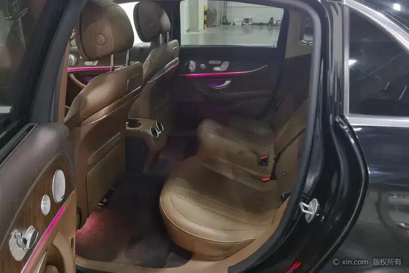 Mercedes-Benz E-Class 2020 Facelift E 300 L Special Edition — миниатюра 19