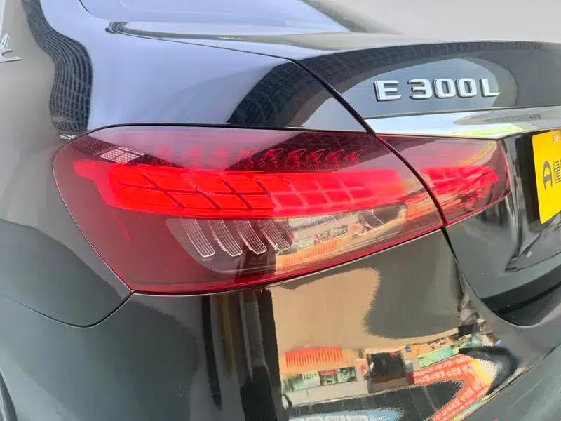 Mercedes-Benz E-Class 2021 E 300 L Fashion Sport Sedan — миниатюра 13