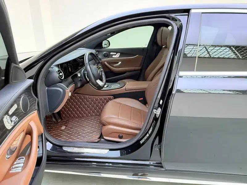 Mercedes-Benz E-Class 2021 E 300 L Fashion Sport Sedan — миниатюра 17