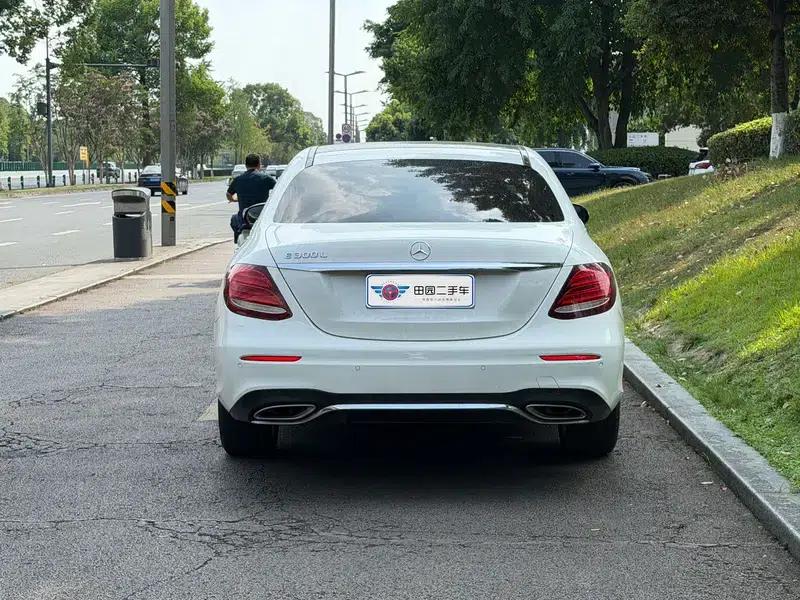 Mercedes-Benz E-Class 2020 Facelift E 300 L Sport Style — миниатюра 5