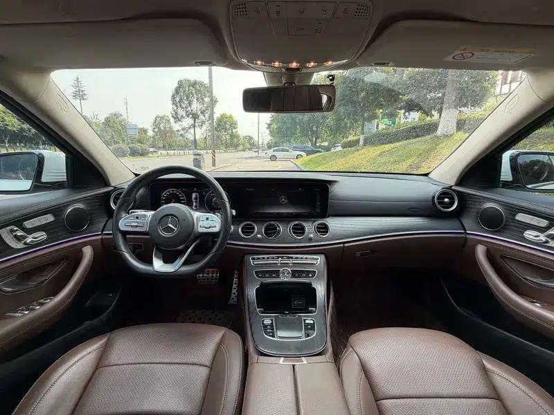 Mercedes-Benz E-Class 2020 Facelift E 300 L Sport Style — миниатюра 7