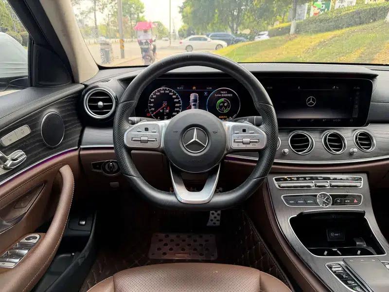Mercedes-Benz E-Class 2020 Facelift E 300 L Sport Style — миниатюра 9