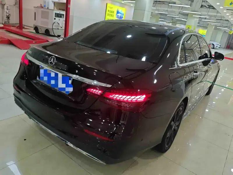 Mercedes-Benz E-Class 2021 Facelift E 300 L Fashion Sedan — миниатюра 4