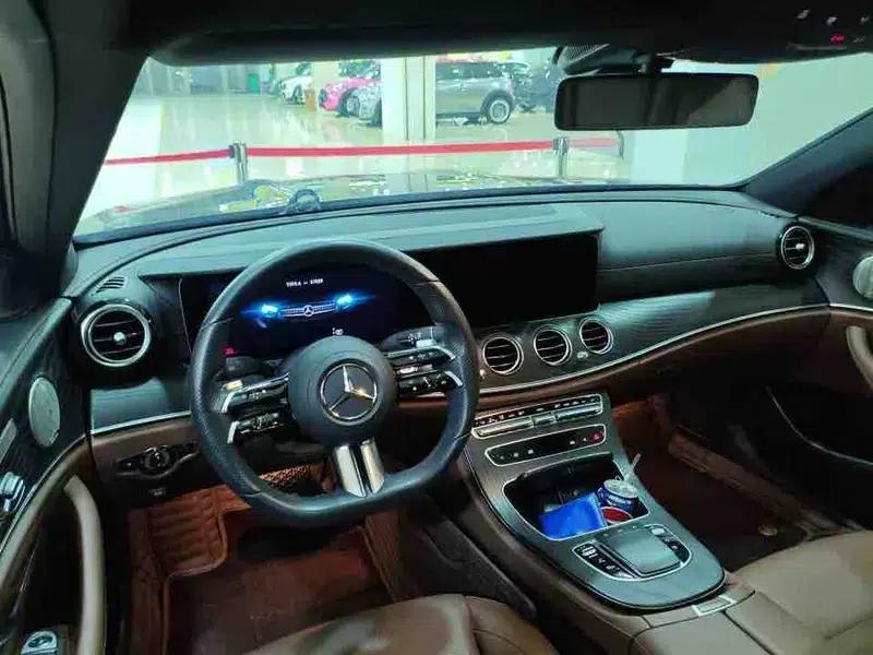 Mercedes-Benz E-Class 2021 Facelift E 300 L Fashion Sedan — миниатюра 8