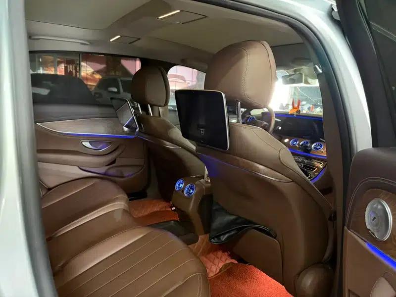 2016 Mercedes-Benz E-Class E 300 L Luxury — миниатюра 11