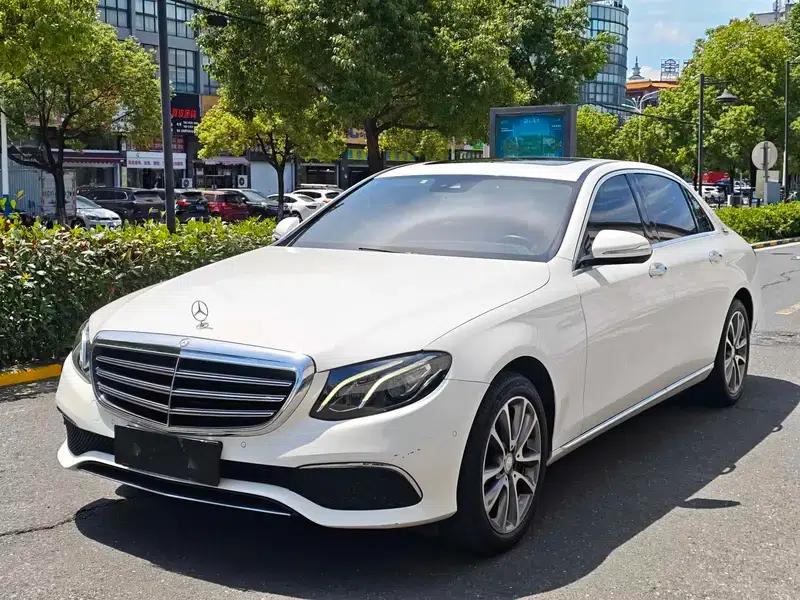 2016 Mercedes-Benz E-Class E 300 L Fashion Edition — миниатюра 1