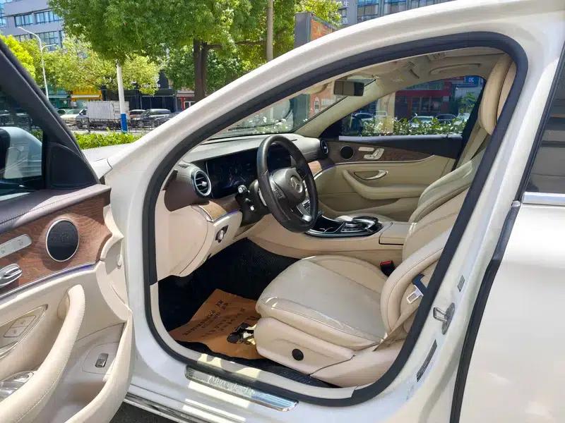 2016 Mercedes-Benz E-Class E 300 L Fashion Edition — миниатюра 10