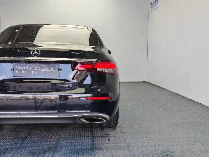 2022 Mercedes-Benz E-Class E 260 L Sedan — миниатюра 11