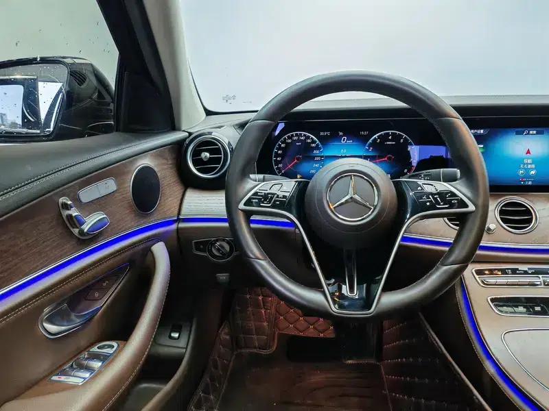 2022 Mercedes-Benz E-Class E 260 L Sedan — миниатюра 15