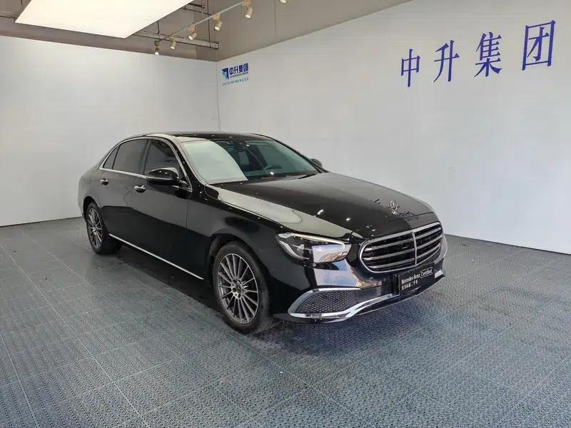 2022 Mercedes-Benz E-Class E 260 L Sedan — миниатюра 3