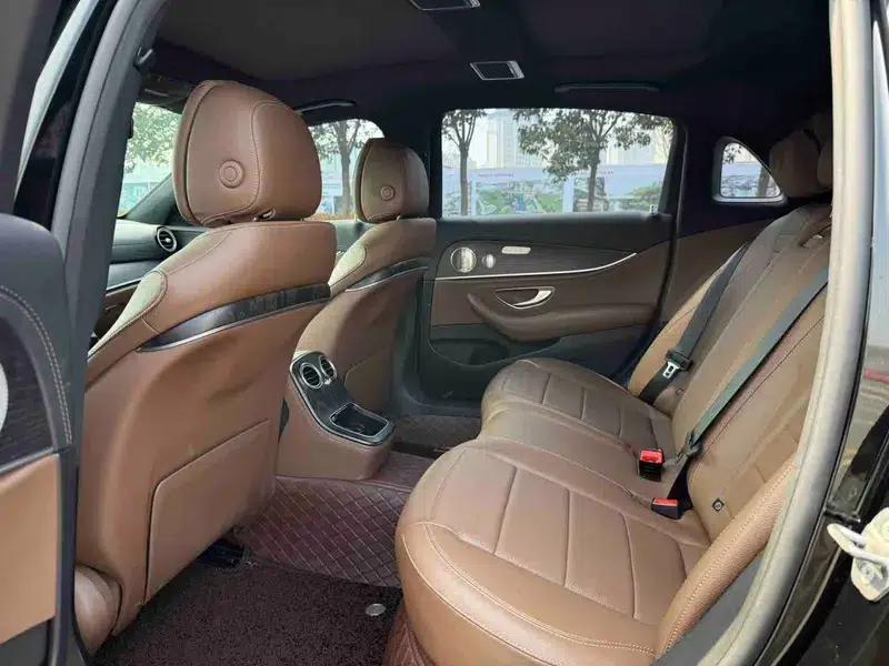 2021 Mercedes-Benz E-Class E 260 L Sport Sedan — миниатюра 9