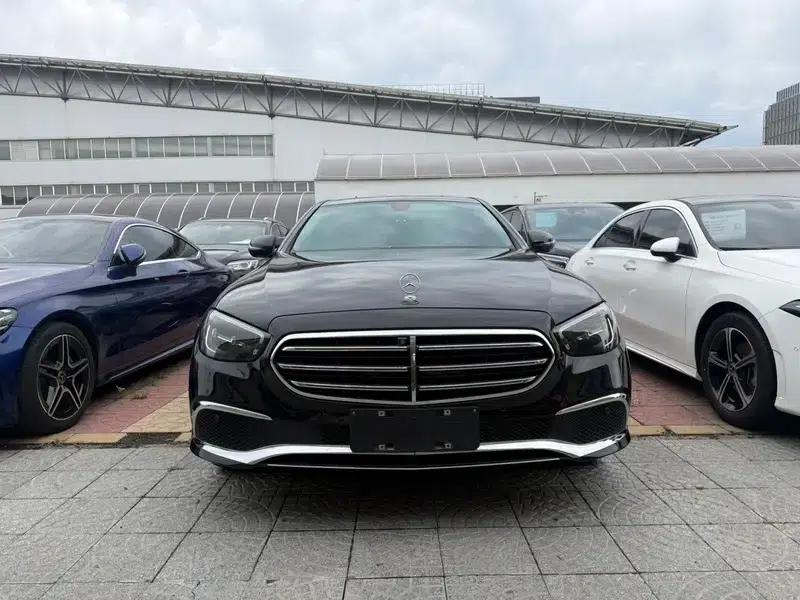 2023 Mercedes-Benz E-Class E 300 L Luxury Sedan — миниатюра 2