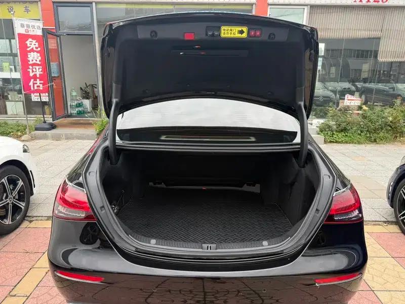 2023 Mercedes-Benz E-Class E 300 L Luxury Sedan — миниатюра 22