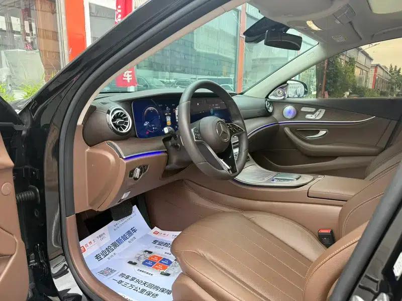 2023 Mercedes-Benz E-Class E 300 L Luxury Sedan — миниатюра 23