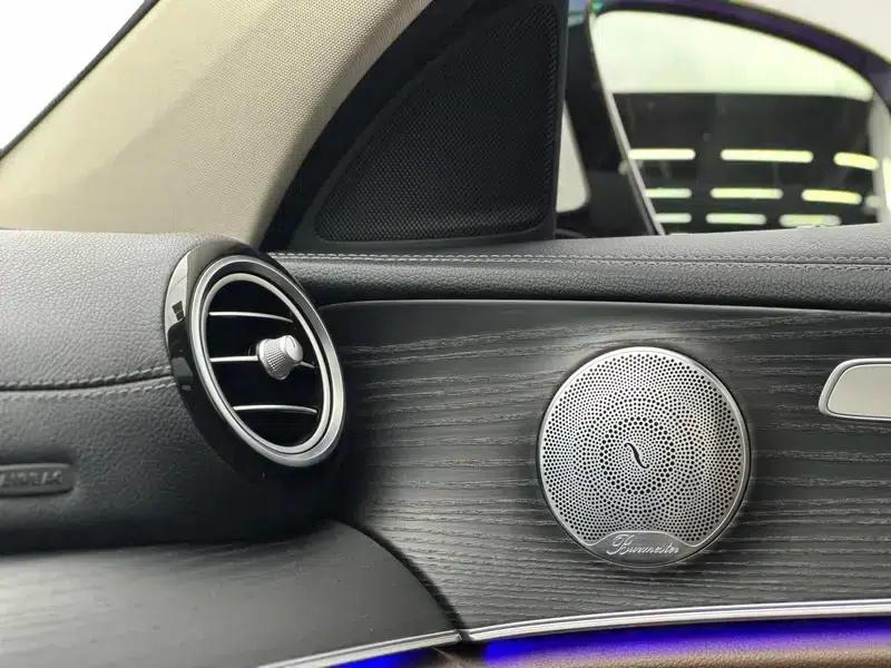 Mercedes-Benz E-Class 2020 Facelift E 300 L Sport Special Edition — миниатюра 8