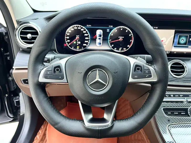 2017 Mercedes-Benz E-Class E 200 L 4MATIC — миниатюра 15
