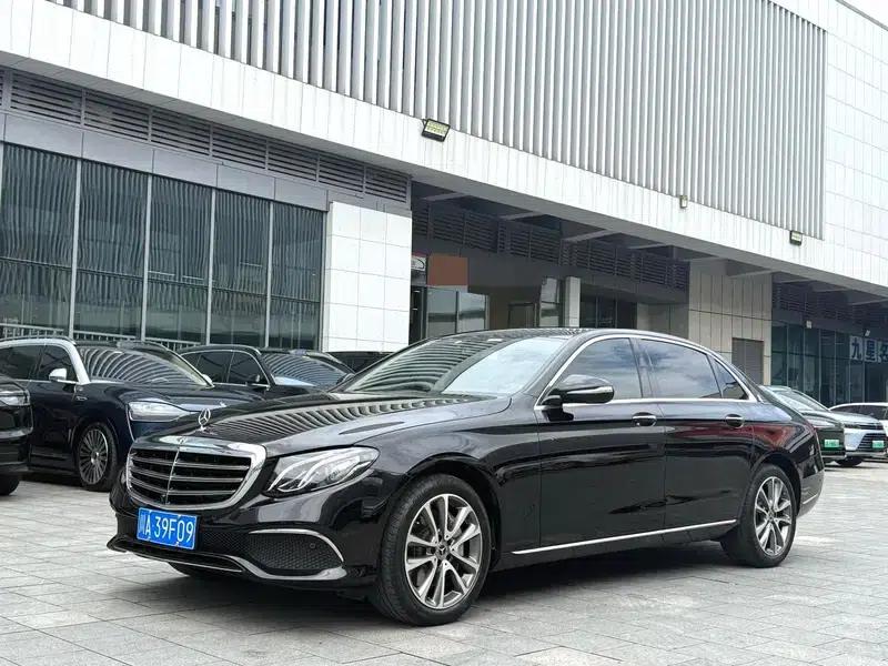 Mercedes-Benz E-Class 2018 Facelift E 300 L Fashion Model — миниатюра 1