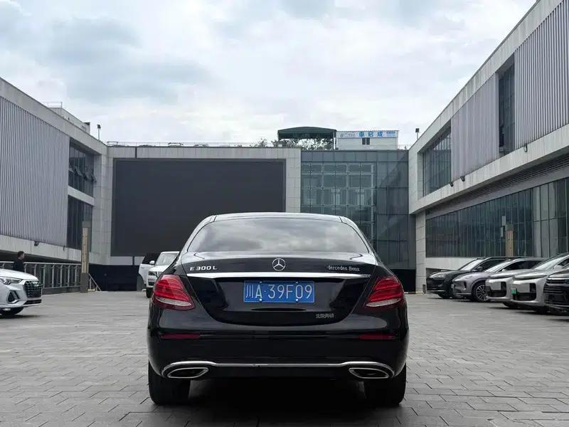 Mercedes-Benz E-Class 2018 Facelift E 300 L Fashion Model — миниатюра 4
