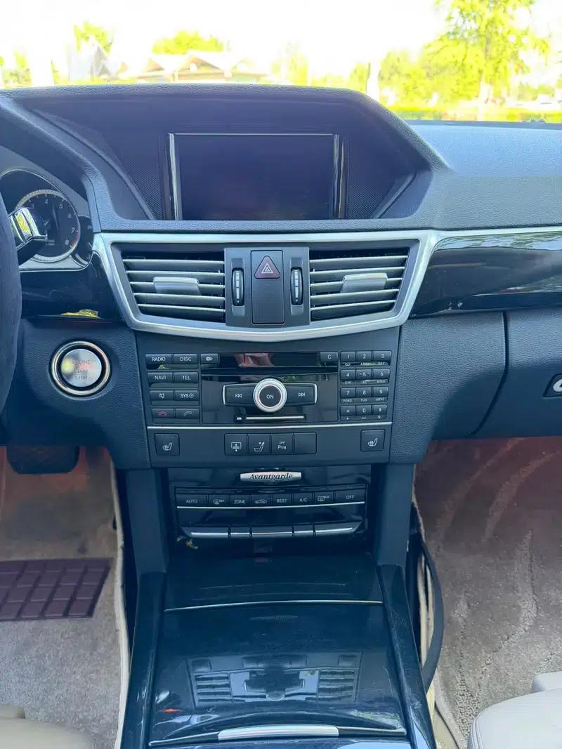 Mercedes-Benz E-Class 2010 E 300 L Fashion Edition — миниатюра 13