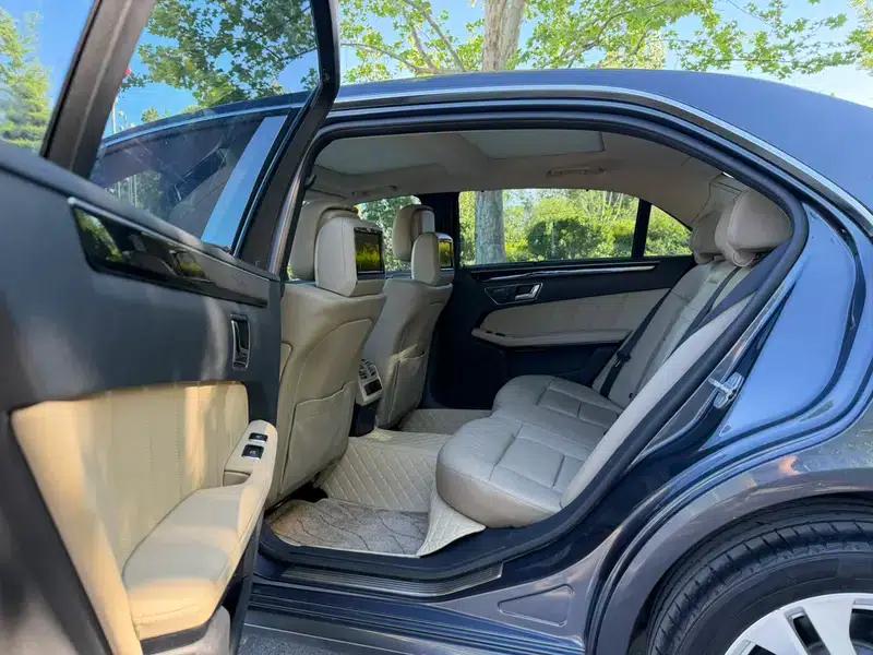 Mercedes-Benz E-Class 2010 E 300 L Fashion Edition — миниатюра 16