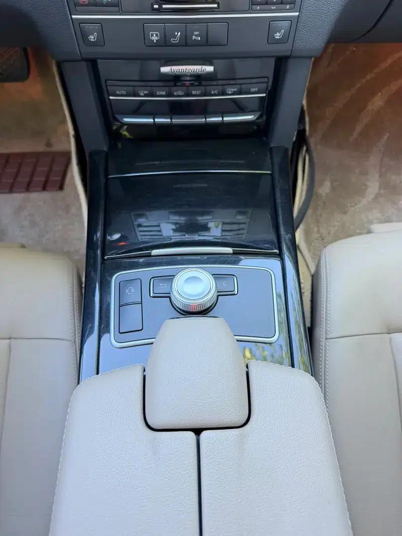 Mercedes-Benz E-Class 2010 E 300 L Fashion Edition — миниатюра 8