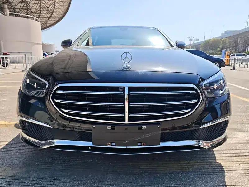 Mercedes-Benz E-Class 2022 E 300 L Luxury Sedan — миниатюра 2