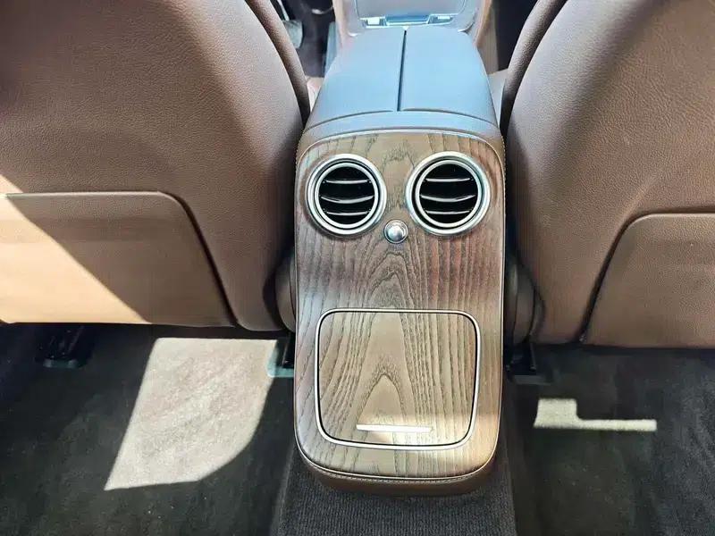 Mercedes-Benz E-Class 2022 E 300 L Luxury Sedan — миниатюра 11