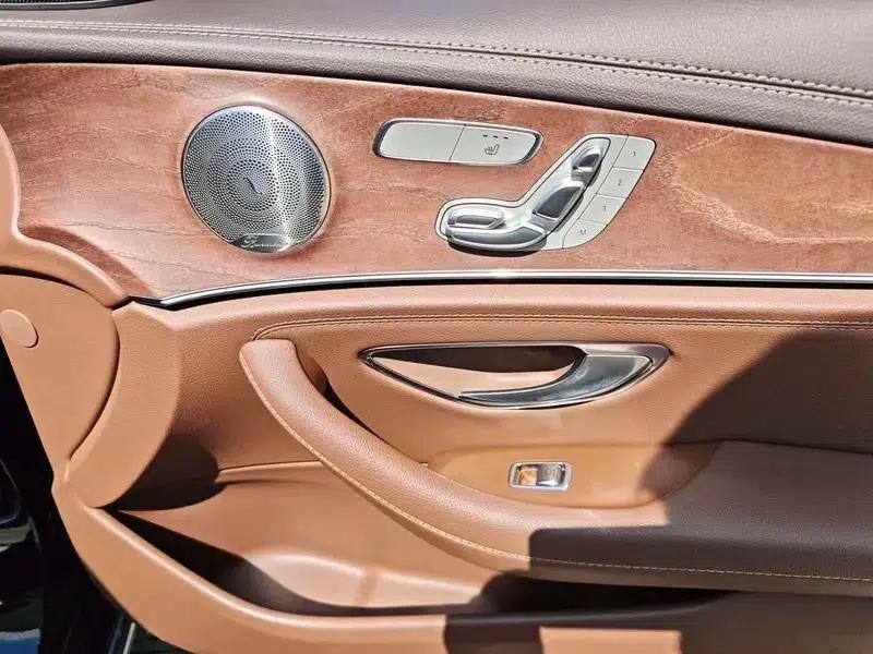 Mercedes-Benz E-Class 2022 E 300 L Luxury Sedan — миниатюра 14