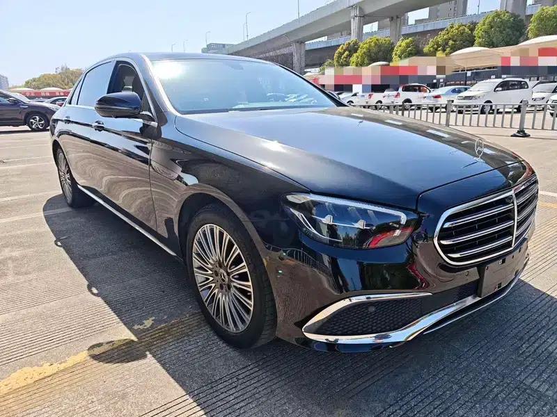 Mercedes-Benz E-Class 2022 E 300 L Luxury Sedan — миниатюра 3