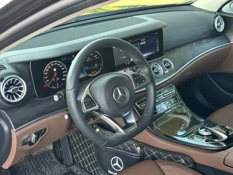 2017 Mercedes-Benz E-Class E 200 L Sport 4MATIC — миниатюра 17