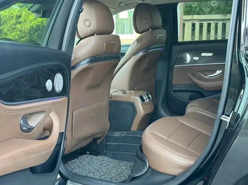 2017 Mercedes-Benz E-Class E 200 L Sport 4MATIC — миниатюра 20
