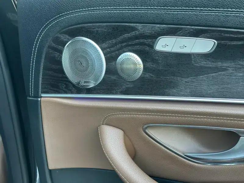 2017 Mercedes-Benz E-Class E 200 L Sport 4MATIC — миниатюра 10