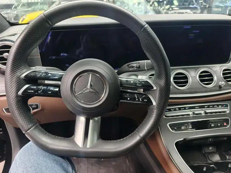Mercedes-Benz E-Class 2023 E 300 L Fashion Sedan — миниатюра 11