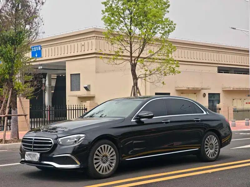 Mercedes-Benz E-Class 2021 Facelift E 300 L Luxury Sedan — миниатюра 1