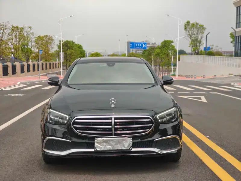 Mercedes-Benz E-Class 2021 Facelift E 300 L Luxury Sedan — миниатюра 2