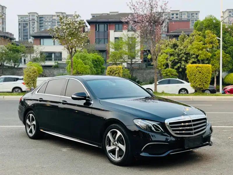 Mercedes-Benz E-Class 2019 Facelift E 300 L Sport Luxury — миниатюра 3