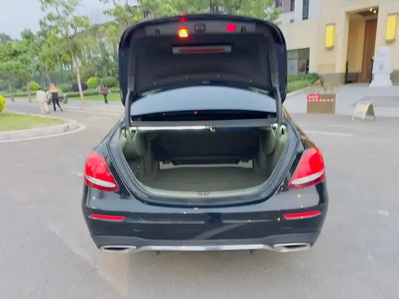 Mercedes-Benz E-Class 2019 Facelift E 300 L Sport Luxury — миниатюра 22