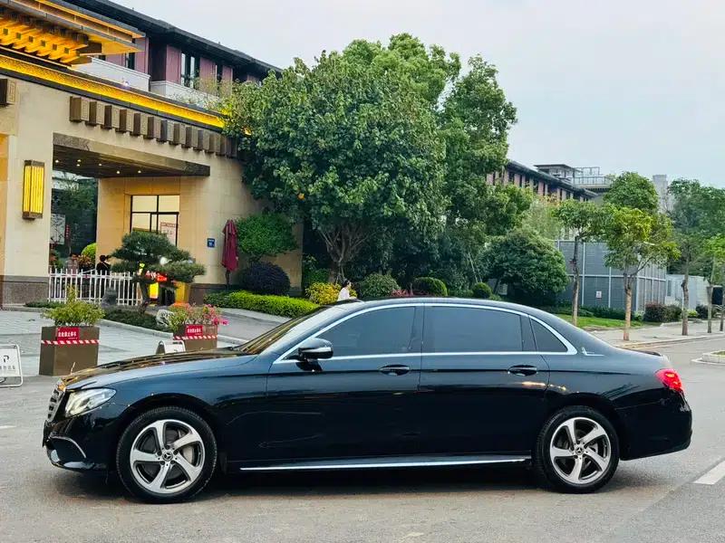 Mercedes-Benz E-Class 2019 Facelift E 300 L Sport Luxury — миниатюра 4