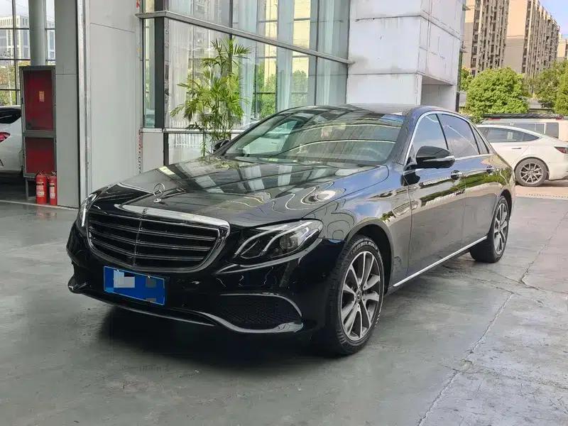 Mercedes-Benz E-Class 2019 Facelift E 300 L Fashion Model — миниатюра 1